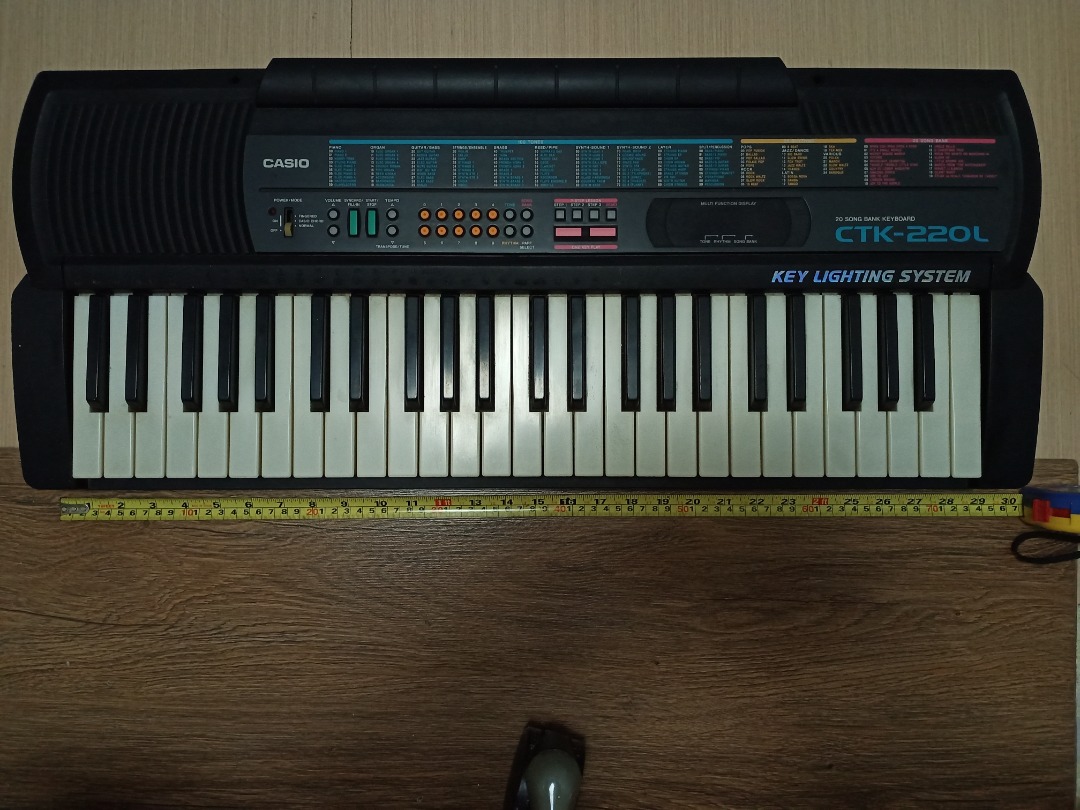 fixed price location 460405 Casio CTK 220L 49 Key Piano