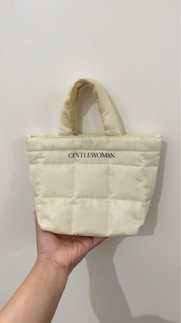 GENTLEWOMAN small puffer bag (Category: Tote Bags) located in Rizal. Submitted by mindanicakes (Listing ID 1256149217, Image 3). Description: Selling my Gentlewoman small puffer bag P680 —well used —visible faint stains on the handle —bought from bangkok rfs: decluttering dm if interested .