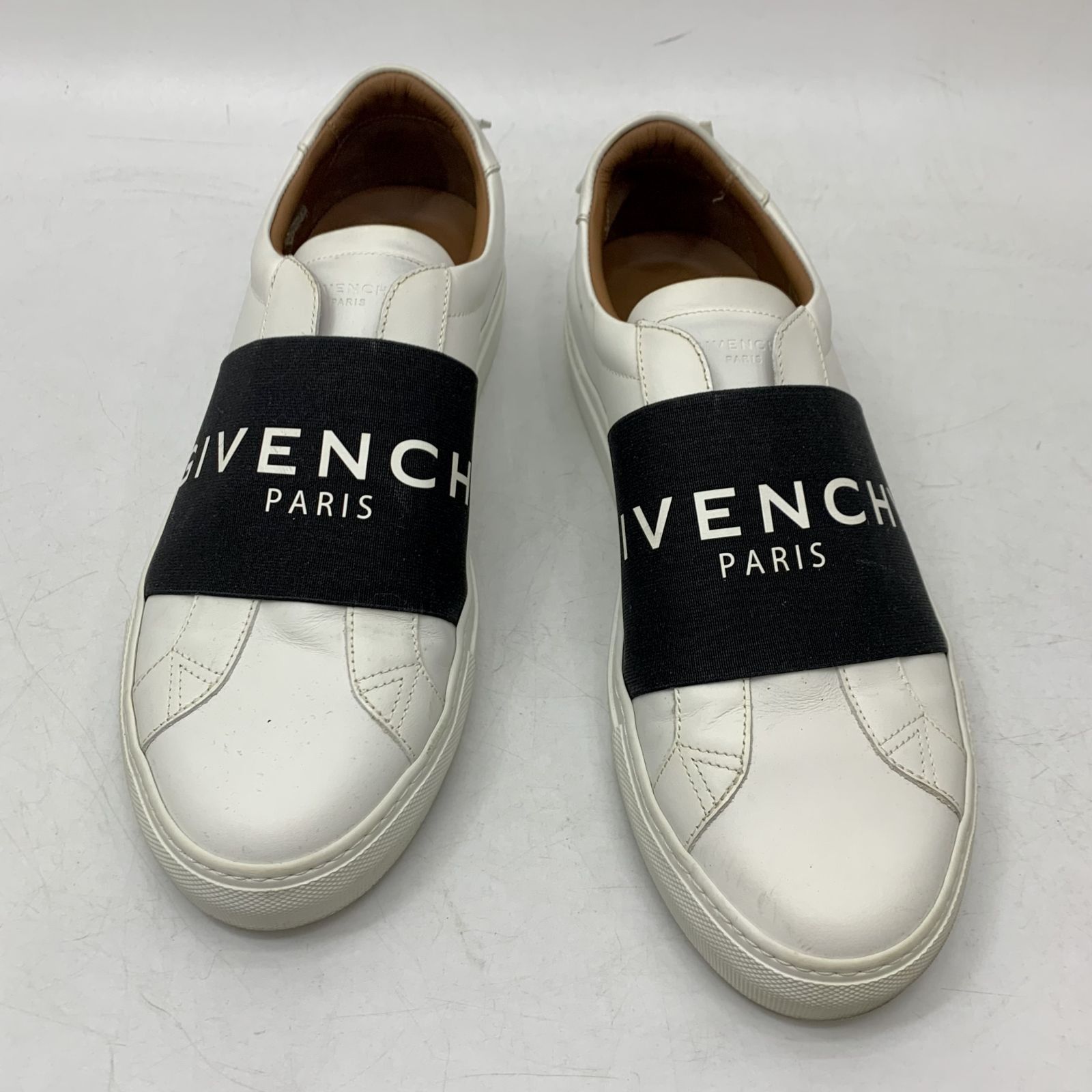 Givenchy strap hotsell logo sneakers