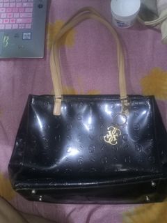 Guess Tote black color embossed and glossy design