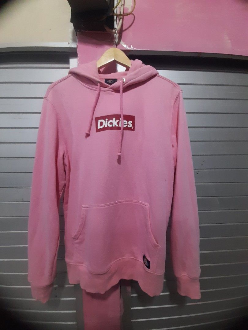 Hoodie dickies pink Barang Yang Dicari di Carousell