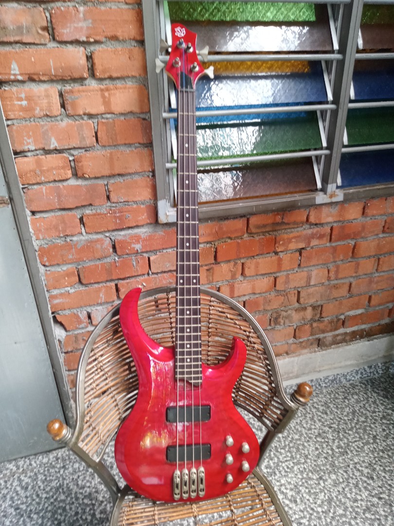 Ibanez btb 400 qm online