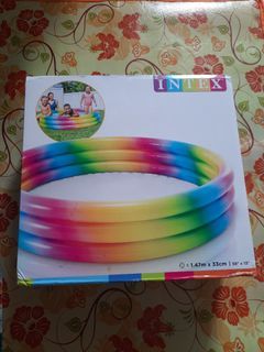 Intex kolam renang pelangi