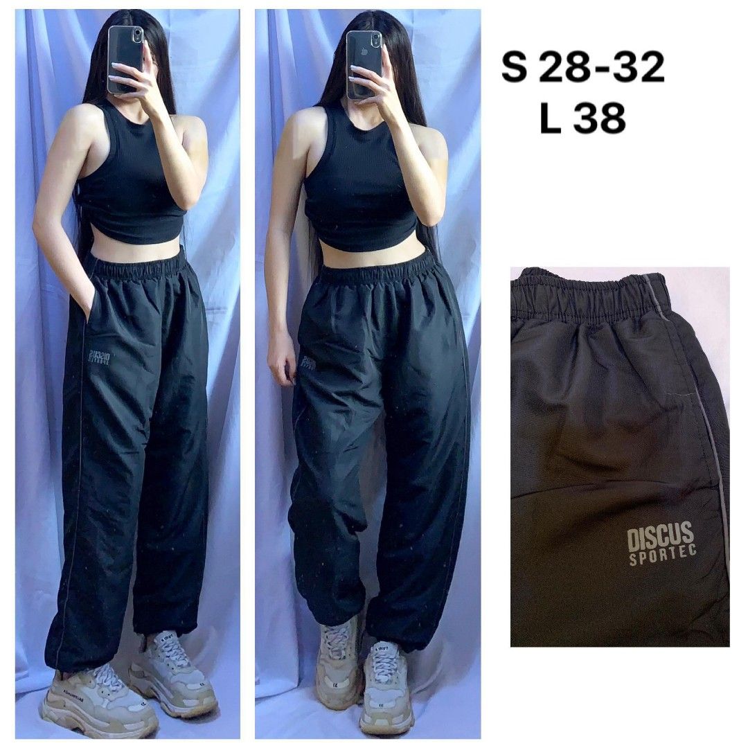 Hollister Jogger Pants, Women's Fashion, Bottoms, Other Bottoms on Carousell