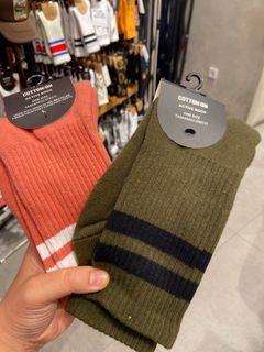 Kaos Kaki cotton on