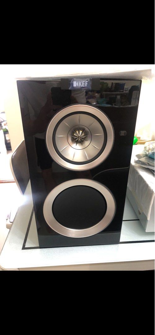 Kef Speakers Kef R300 Canada Kef R300, 音響器材, Soundbar、揚聲器、藍牙喇叭、耳擴- Carousell