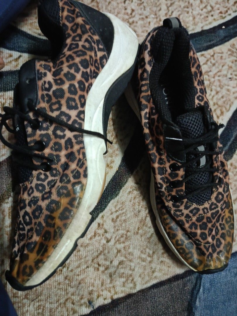 Leopard print womens tennis on sale shoes