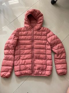 (Category: ) located in . Submitted by gc__closet (Listing ID 1256139269, Image 1). Description: .
