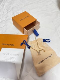 Louis Vuitton, Jewelry, Likenew Louis Vuitton Champs Elysees Dog Tag  Unisex Necklace