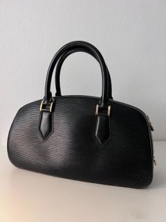 Wear and Tear of Louis Vuitton Epi Leather + How to Clean?, Alma