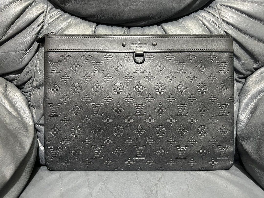 LV Discovery Pochette in Eclipse, Luxury, Bags & Wallets on Carousell