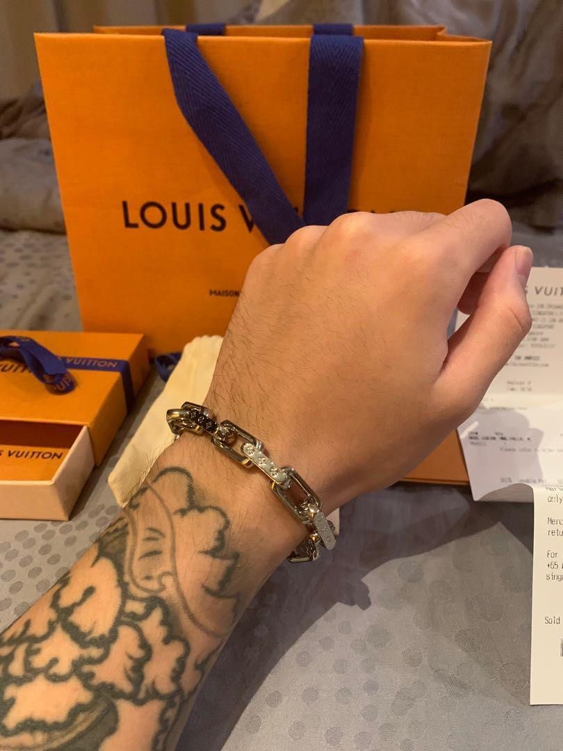 Louis Vuitton Lv Monogram Chain Bracelet Unisex, Luxury, Accessories on  Carousell