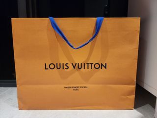 💜💜 Authentic Louis Vuitton paper bag, Luxury, Bags & Wallets on Carousell