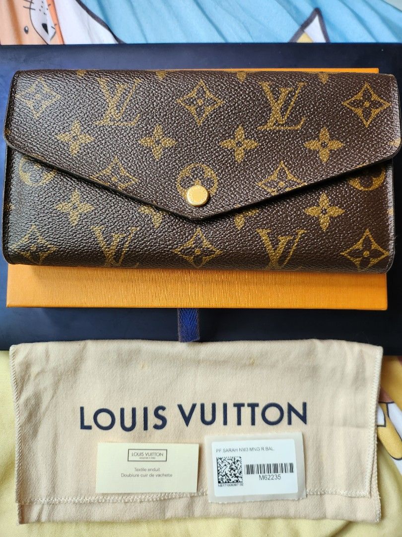 LOUIS VUITTON M62235 SARAH MONOGRAM CANVAS BIFOLD WALLET