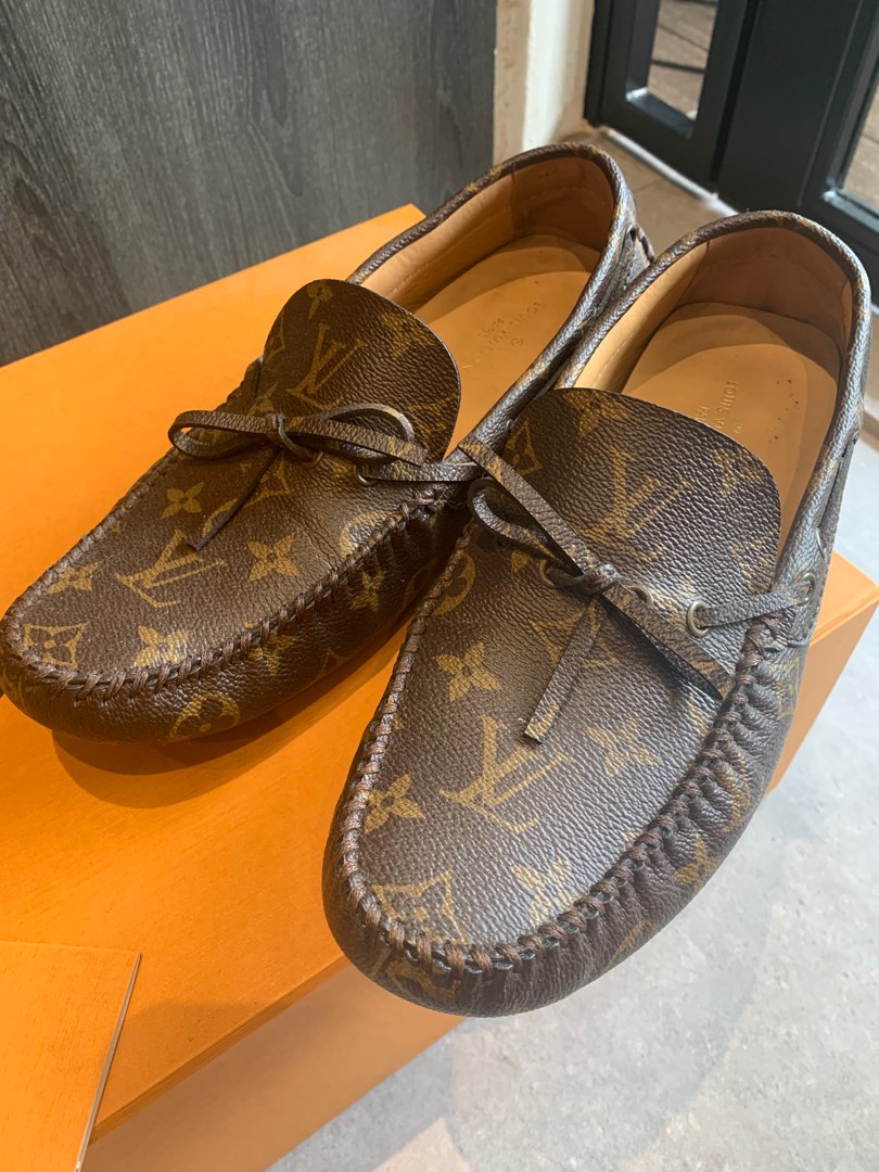 women louis vuitton leather shoes authentic leather, Women's Fashion,  Footwear, Loafers on Carousell