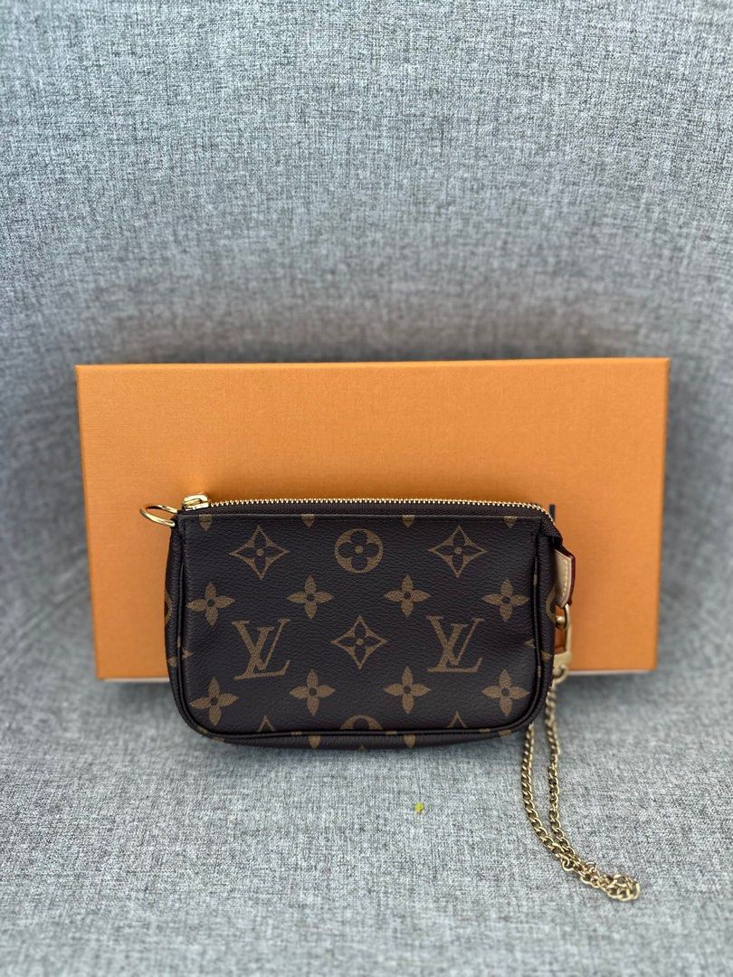 💯LV Mini Pochette Accessoires M80732, Luxury, Bags & Wallets on Carousell