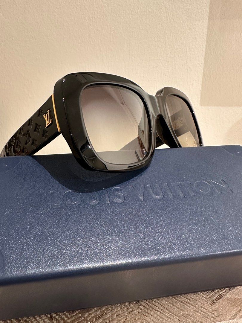 Louis Vuitton Z1664E Sunglasses Lv Moon Square Full Rim Monogram Used