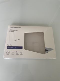 Macbook Air M1 - glossy hardshell case