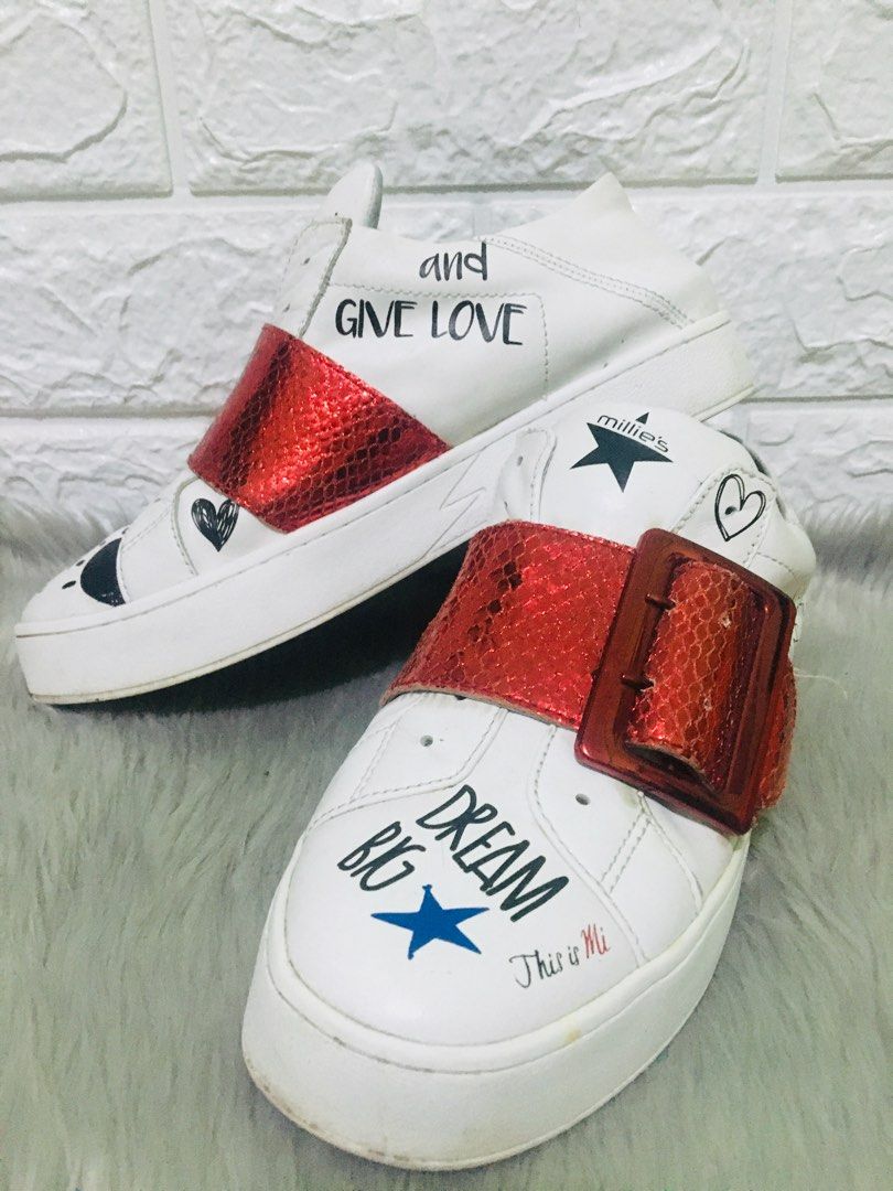 Millies White Sneakers (Category: Sneakers) located in Cabuyao City. Submitted by b_and_bshop61020 (Listing ID 1256230590, Image 1). Description: Original Millies Used but not abuse Size 235.