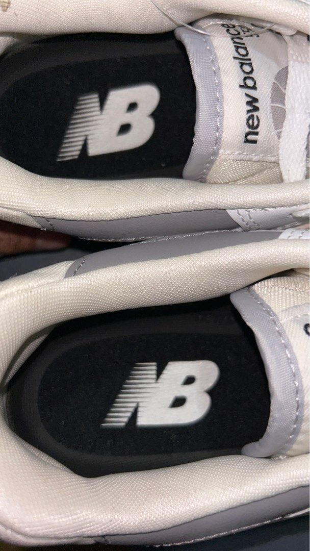 New Balance 550 trainers in white and cool grey, Men's Fashion