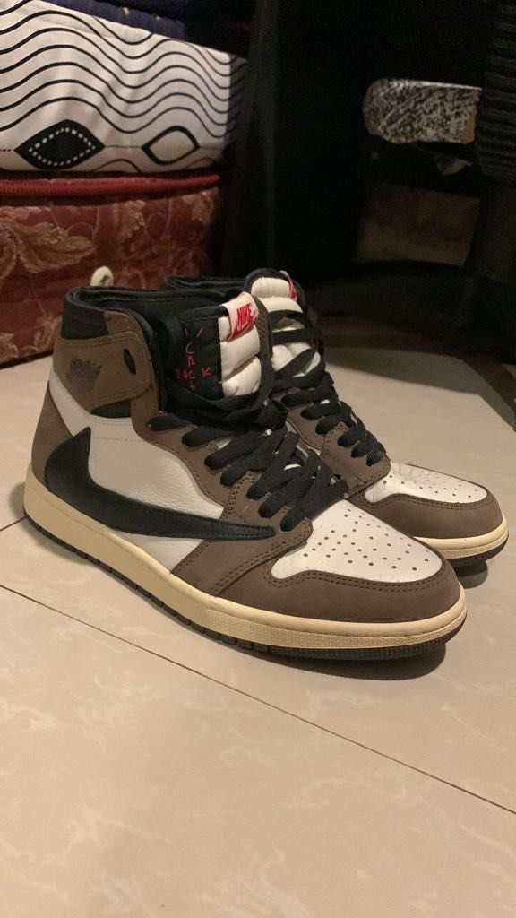 Nike Air Jordan 1 High x Travis Scott