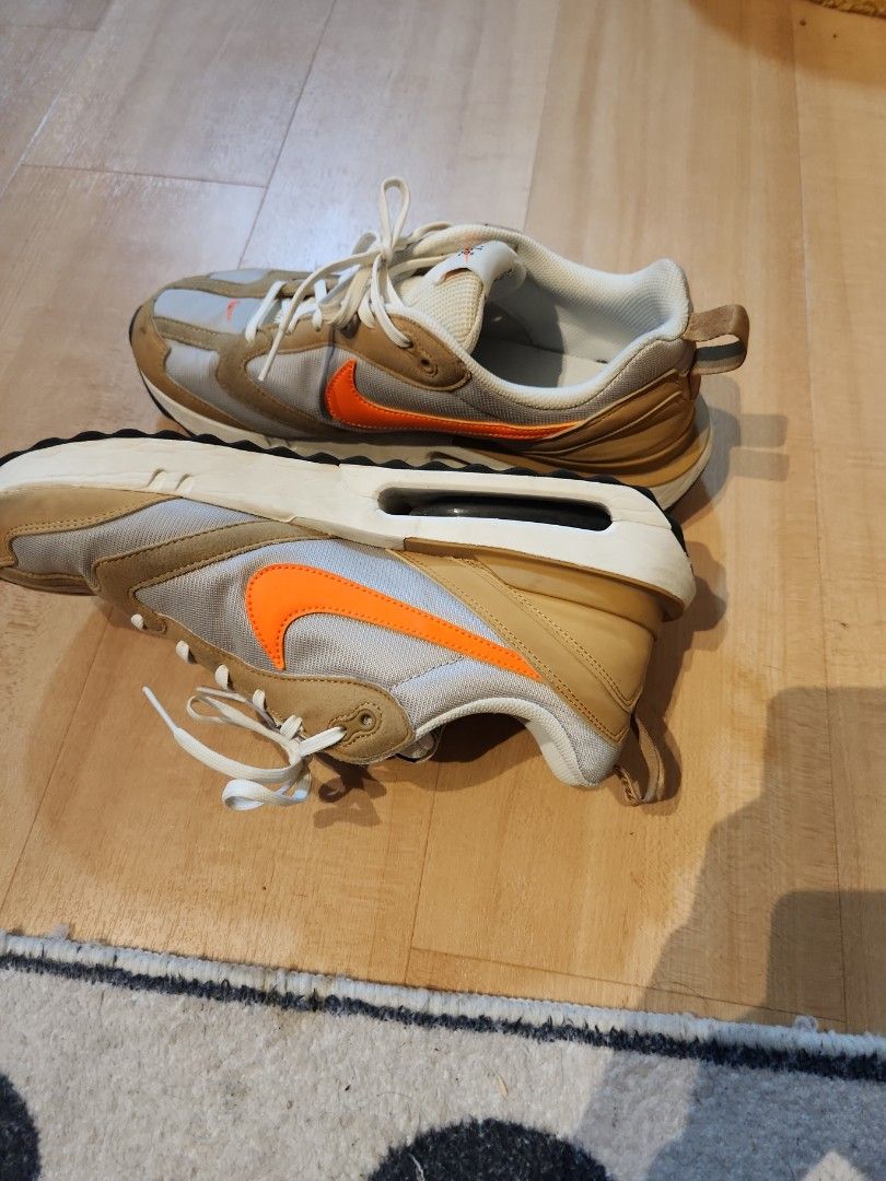 Total 9 nike 22 top