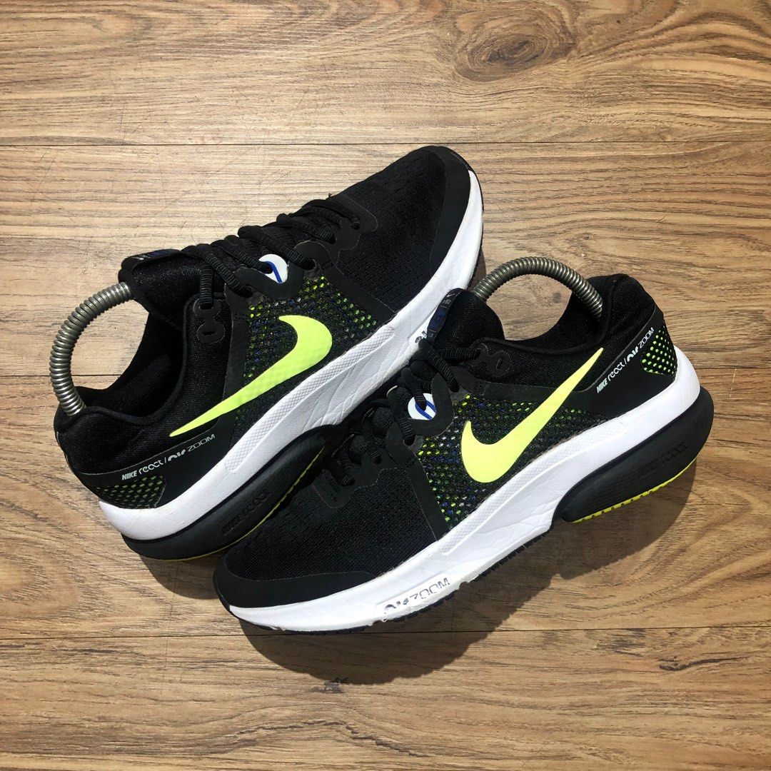 tenis nike zoom prevail