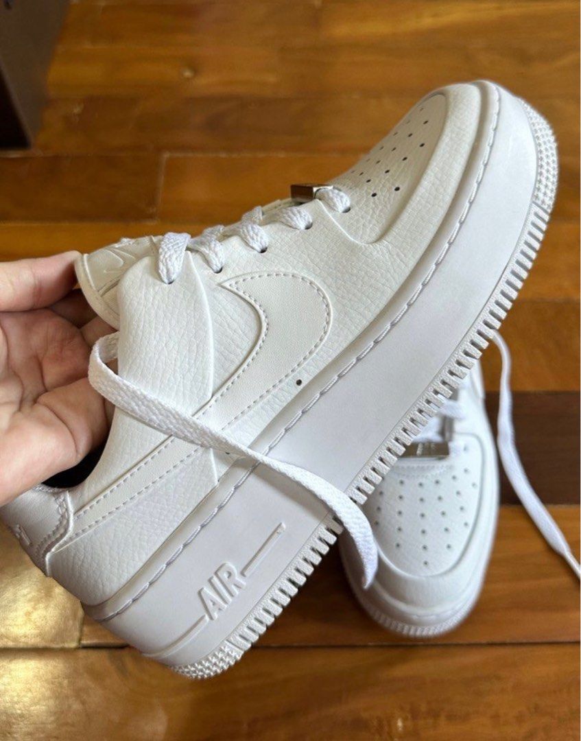 NIKE Airforce 1 Sage Low triple white