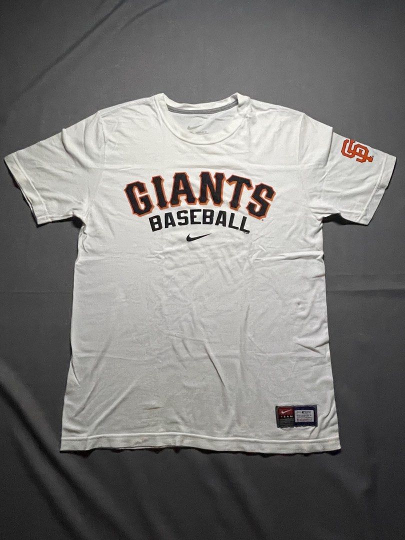 Vintage Nike x SF giants baseball jersey, Men's Fashion, Tops & Sets,  Tshirts & Polo Shirts on Carousell