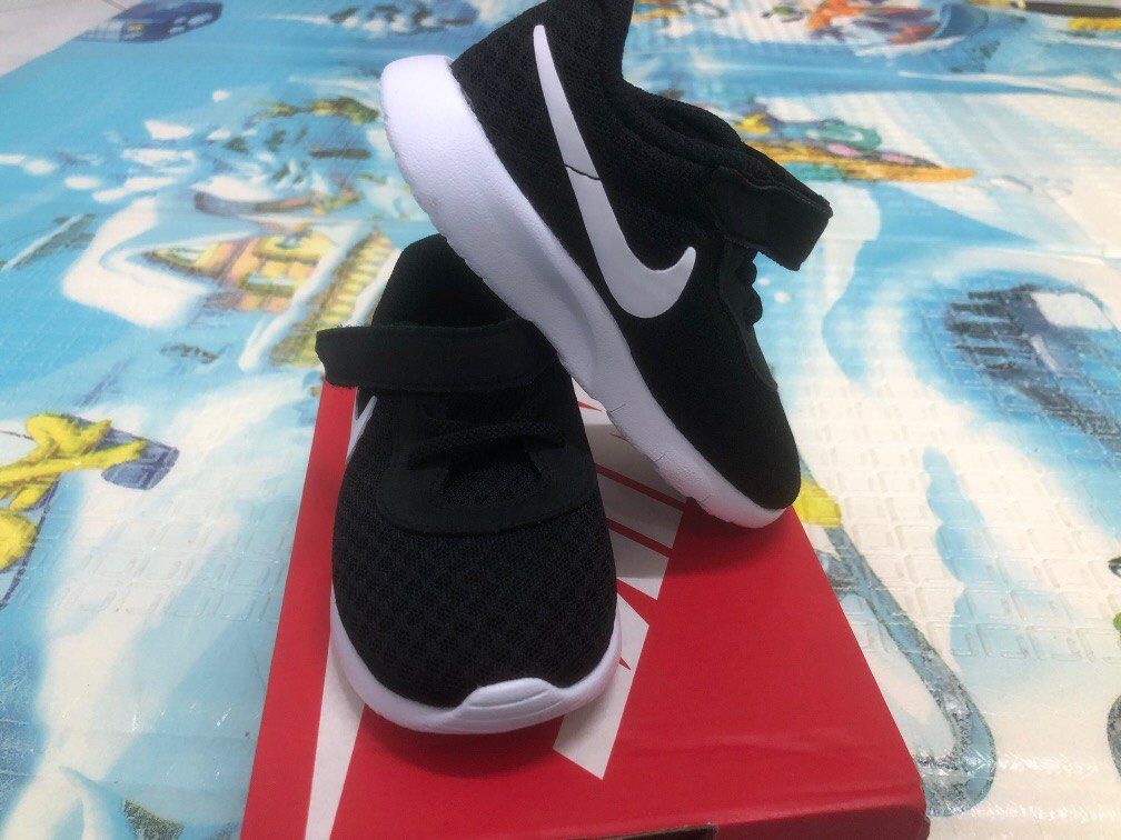 Nike outlet tanjun 6c
