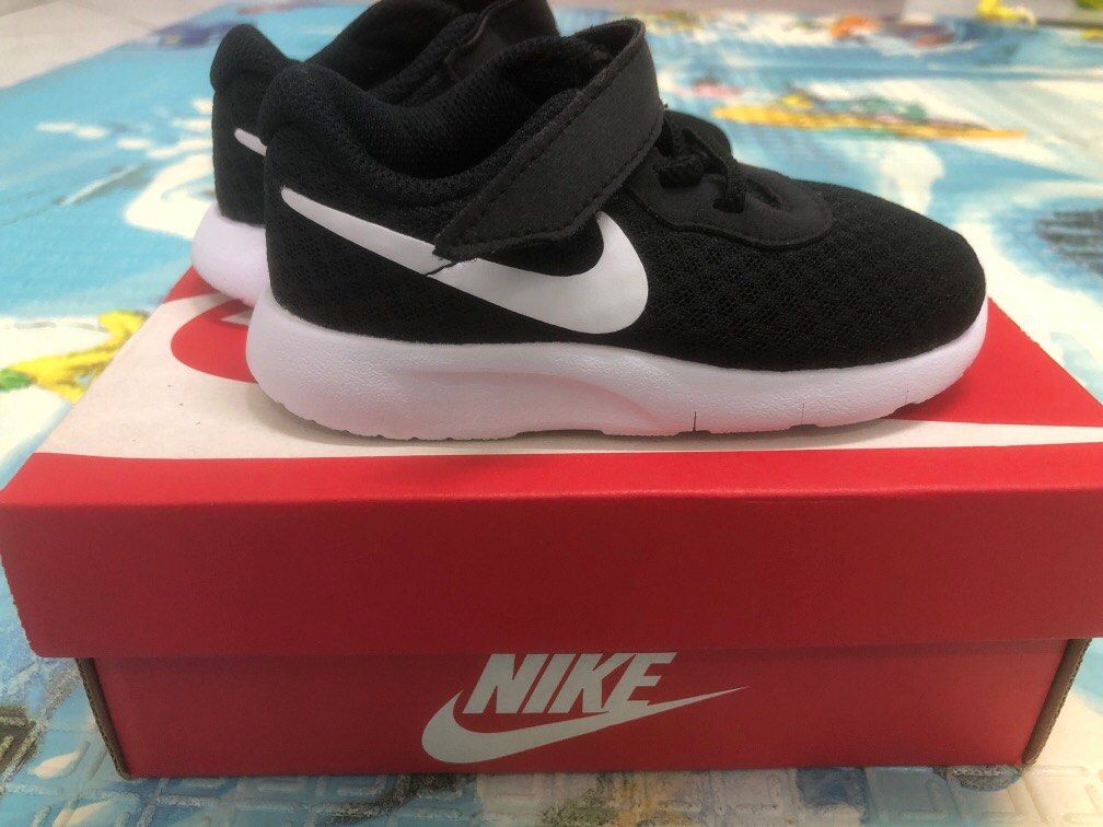 Nike Tanjun Babies Kids Babies Kids Fashion on Carousell