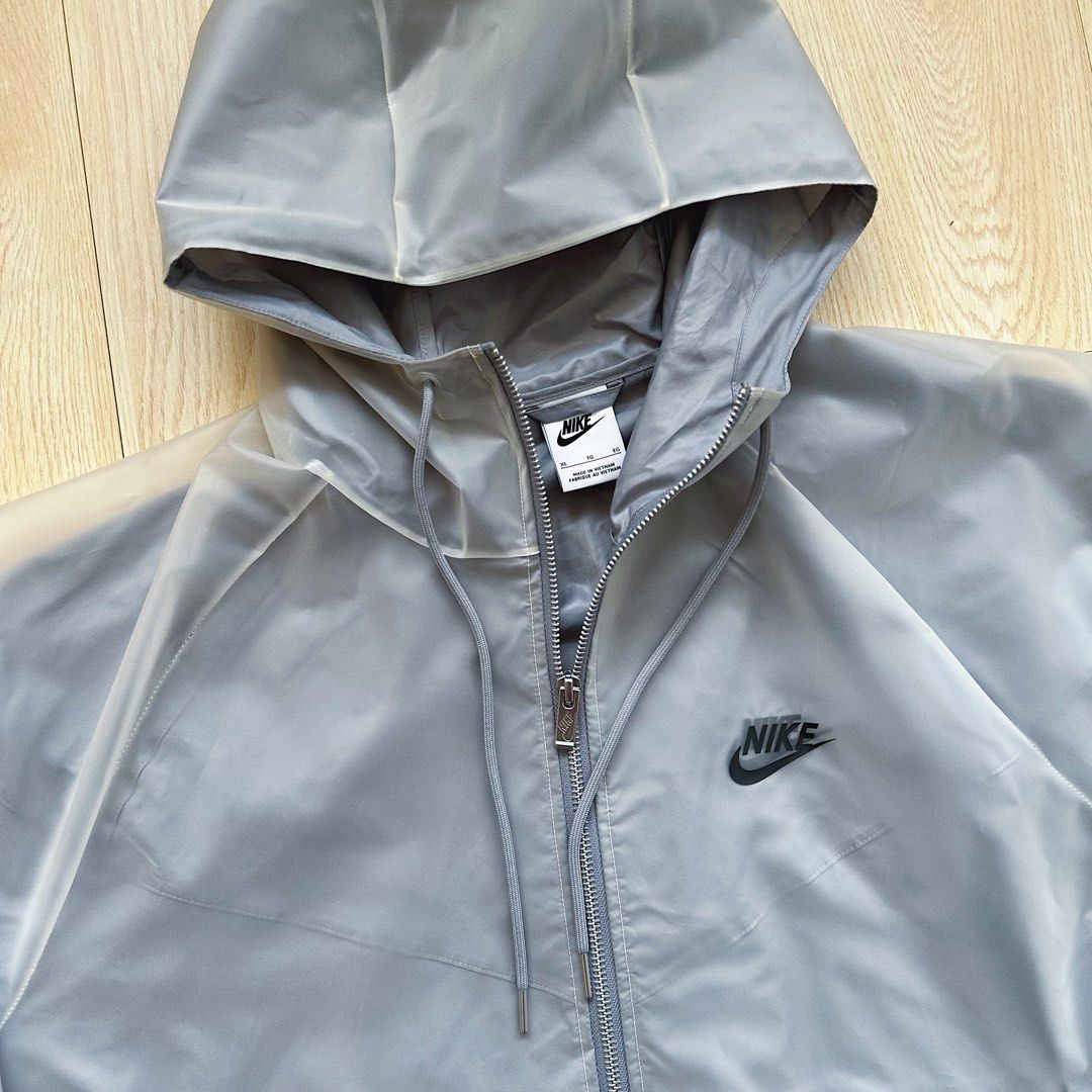gray nike windbreaker
