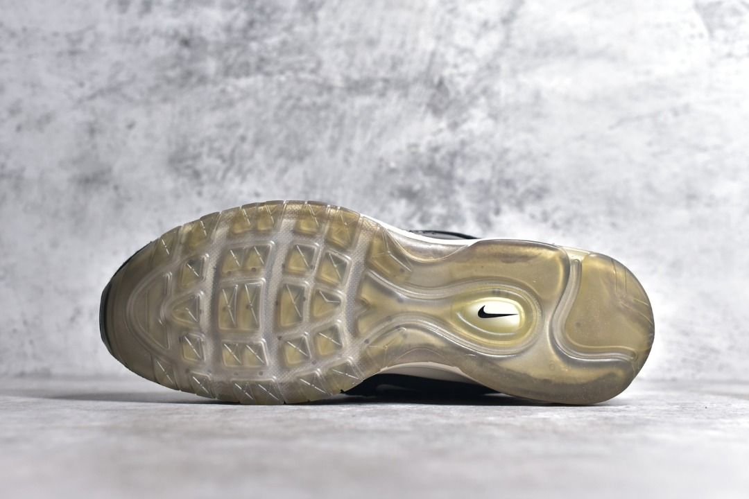 vapormax plus air max 97