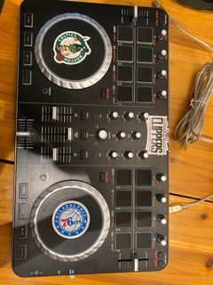Numark Mixtrack Pro 2