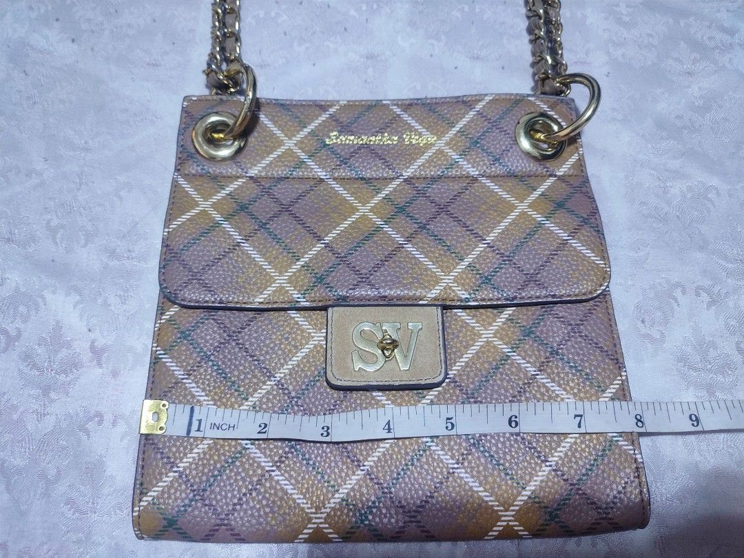 ORIGINAL SAMANTHA VEGA 2-WAY BAG (Category: Shoulder Bags) located in Manila. Submitted by rarepenguinph (Listing ID 1256182754, Image 2). Description: PRICE READJUSTED FROM 900 to 700 SAMANTHA VEGA is a trademark of Samantha Thavasa Japan Limited, Co. Ltd which is one of Japan's leading fashion brands. ✓Bought in Shibuya City ✓Made of high quality leather with suede/gamusa accents on the side and center plate. ✓Approximatety 44 inches chain whic