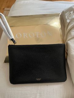 Oroton purse