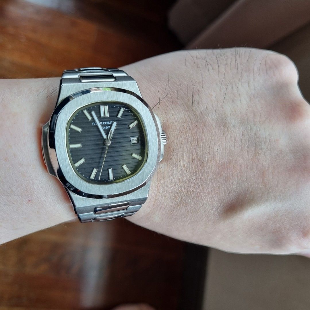 Patek philippe nautilus men steel watch 5711 style jam tangan