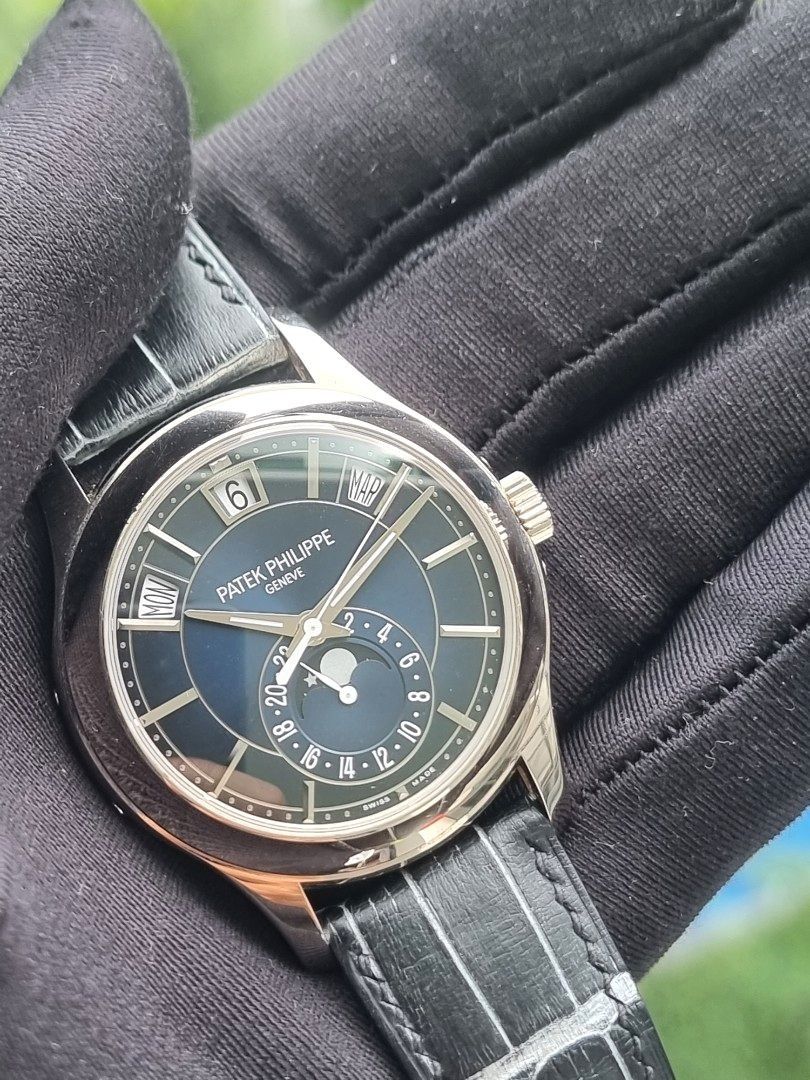 PATEK PHILLIPE ANNUAL CALENDAR WHITE GOLD BLUE DIAL 5205G 5205 5205G