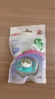 Pigeon Mini Light Pacifier