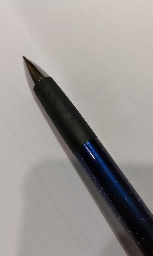 Pilot Opt 0.5 Mechanical Shaker Pencil, Hobbies & Toys, Stationery ...