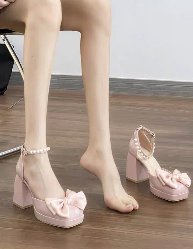 Girls pink high hotsell heels