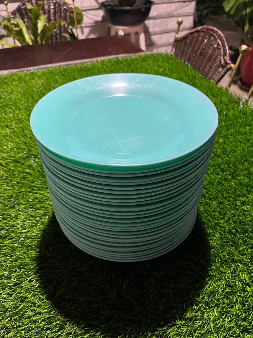 Plastic Dinner Plate, Furniture & Home Living, Kitchenware & Tableware