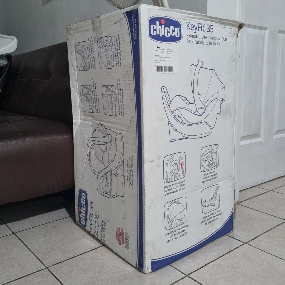 [Preloved Baby Items] Chicco Key Fit 35 (Category: Car Seats) located in Quezon City. Submitted by _jfa_ (Listing ID 1256131909, Image 3). Description: Brand: Chicco Items: KeyFit 35 car seat set Features: - up to 32 inches tall - up to 35 pounds - includes UPF50+ canopy - adjustable head rest height Condition: 9 out of 10 (with box) RFS: Fund raising to switch to booster. FREEBIE!!! Chicco Bravo Stroller Condition: 7 out of 10 (no box).