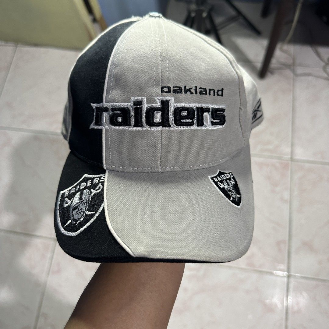 Mitchell & Ness Raiders Vintage Snapback, Men's Fashion, Watches &  Accessories, Cap & Hats on Carousell