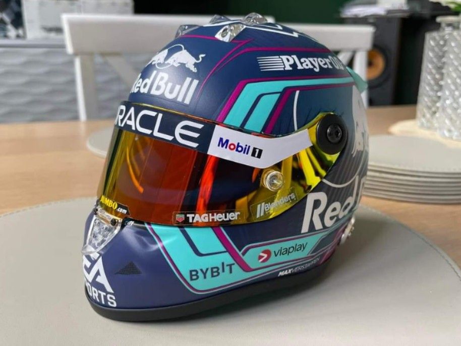 Ready Stock Max Verstappen 2023 Miami GP Mini Helmet. Hobbies