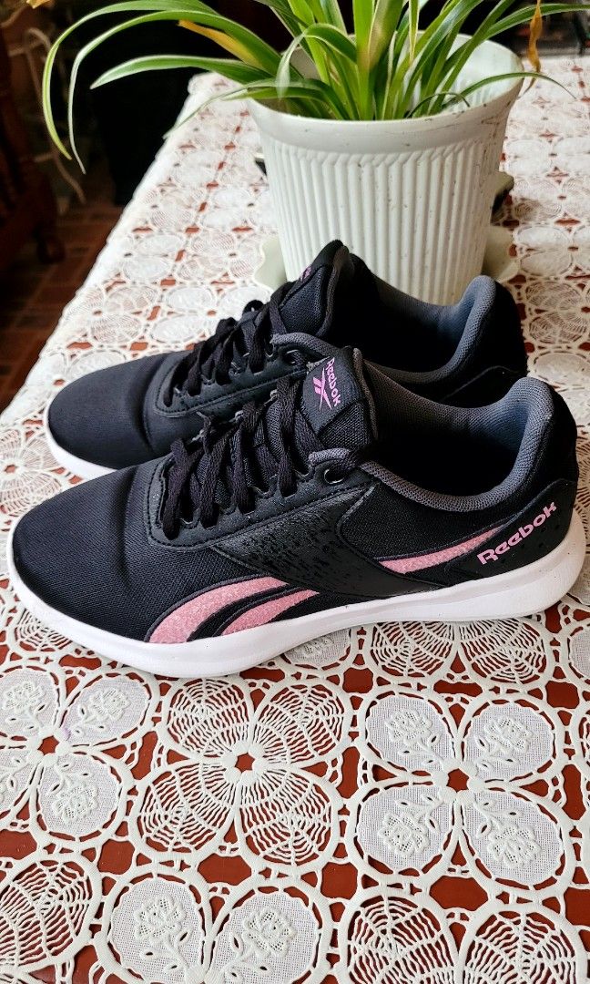 Reebok dimension sales