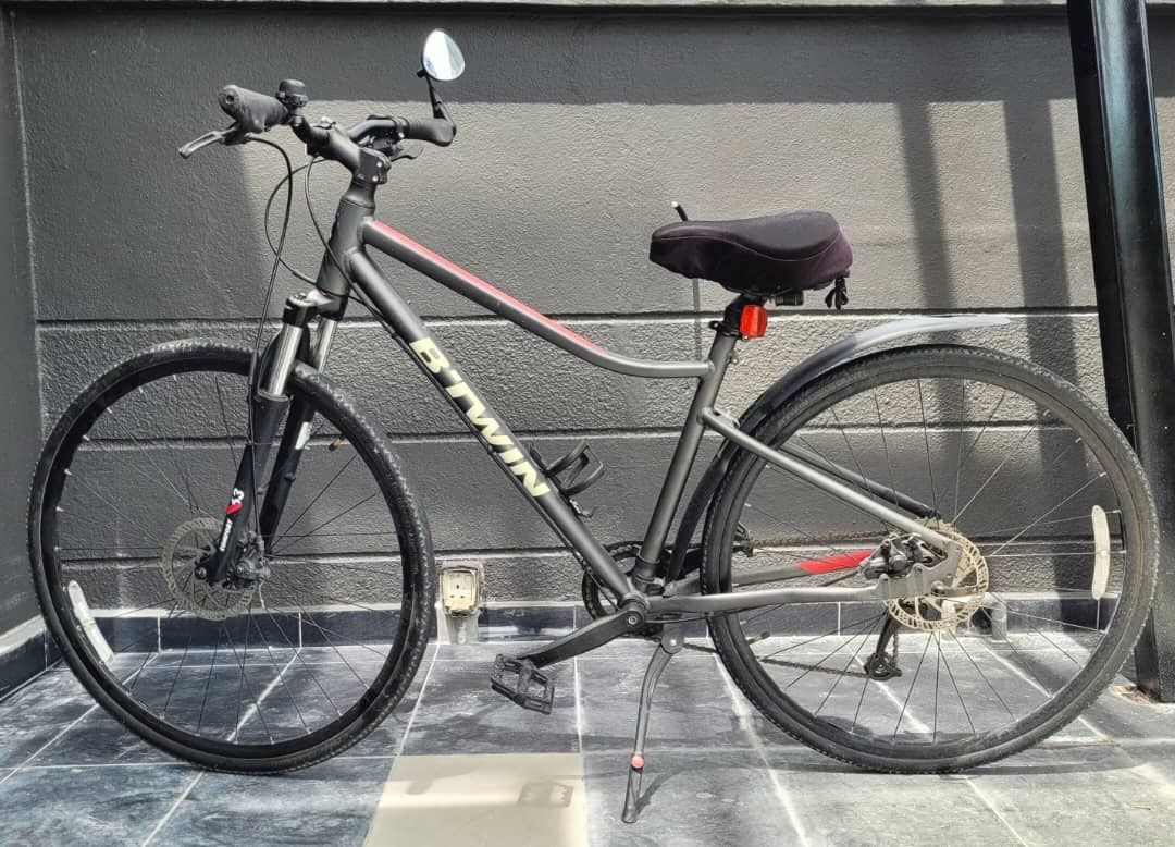 Riverside 500 hybrid bike discount