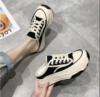 Sepatu Selop | Slip On Sneakers