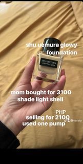 SHU UEMURA Unlimited Glow Foundation in Shade Light Shell