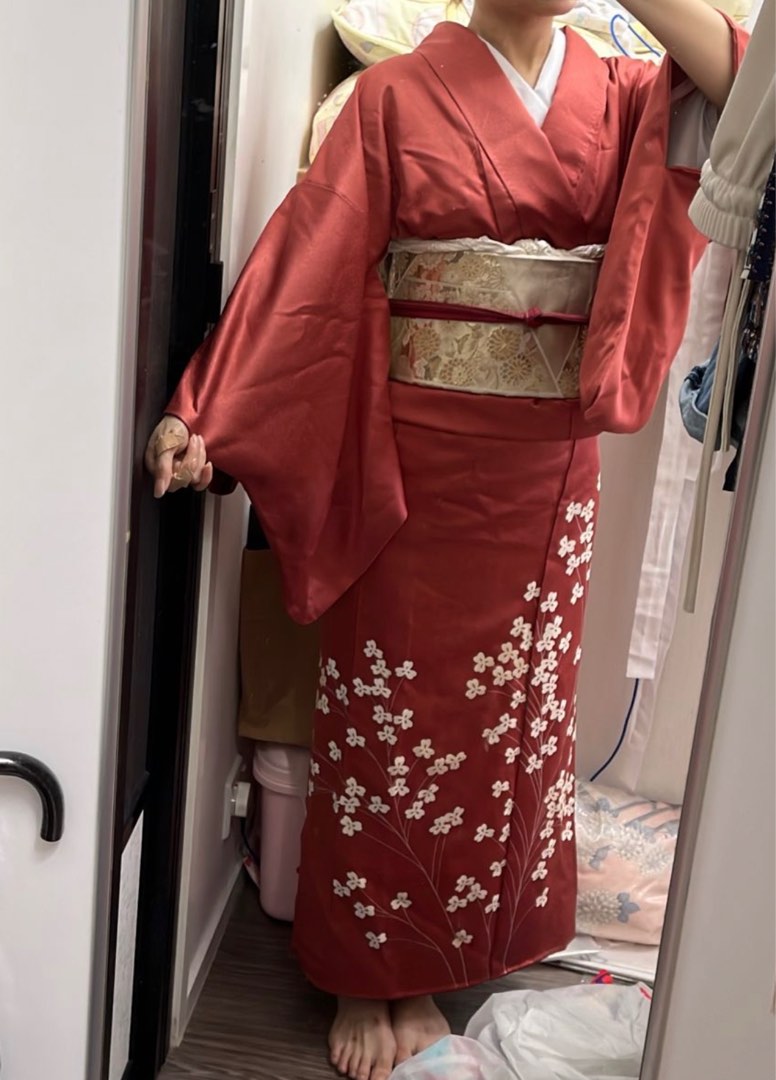 正絹真絲和服著物silk kimono 日本訪問服色留袖振䄂中古緞面紅色